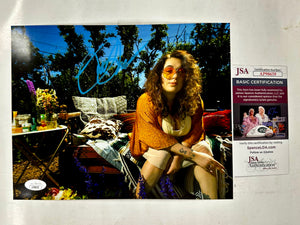 Descriptive image text