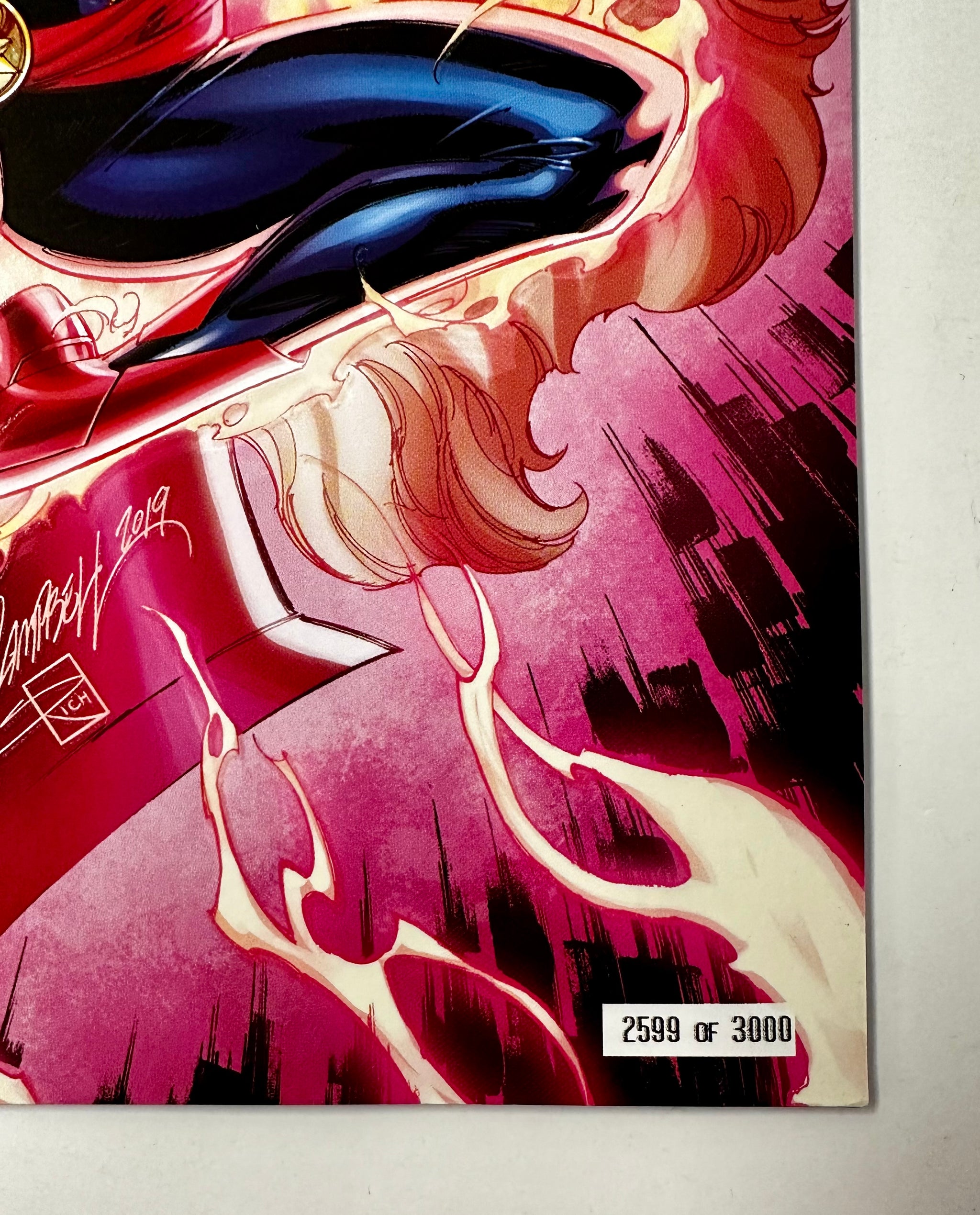 Captain Marvel #7 J Scott Campbell Glow In The Dark SDCC 2019