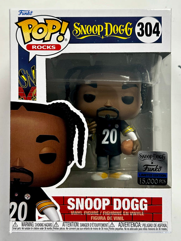 Funko Pop! Rocks Snoop Dogg (Steelers Black) #304 Dogg House 2022 LE 15000 Exclusive