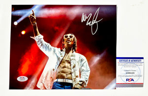 Descriptive image text