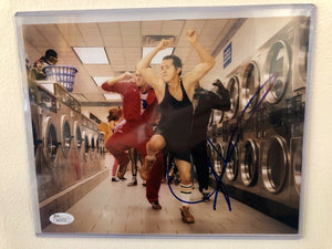 Descriptive image text