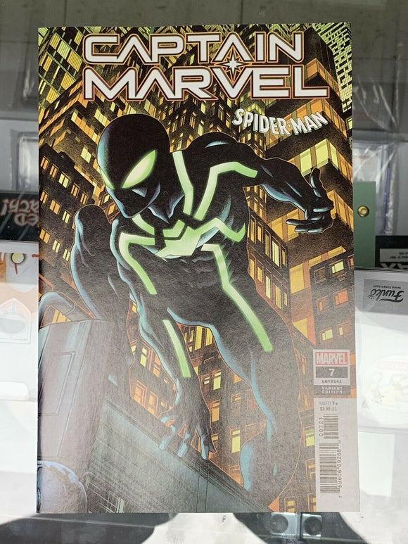 Captain Marvel #7 Mike McKone Spider-Man Symbiote Suit Cover B Variant