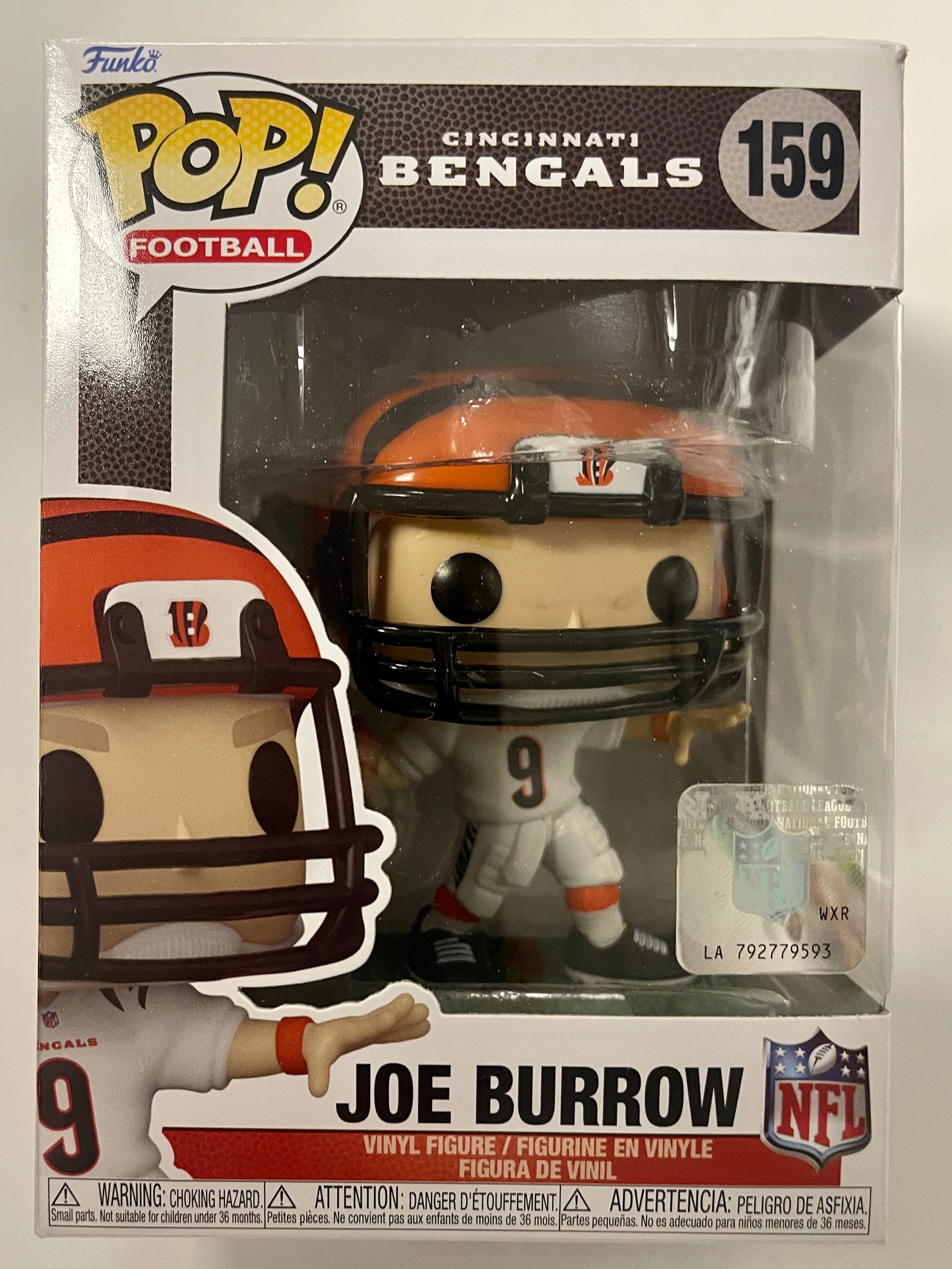  Joe Burrow (Cincinnati Bengals) Funko Pop! NFL Series 9 :  Funko: Sports & Outdoors
